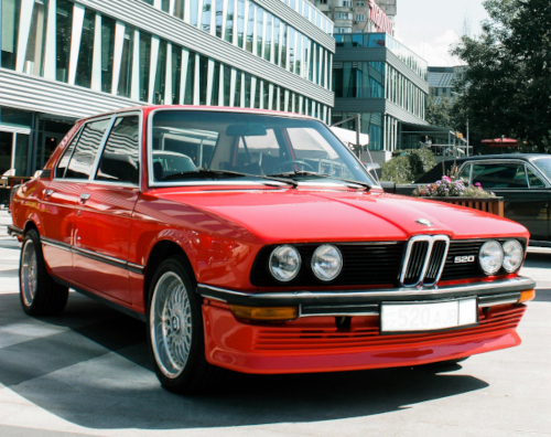 BMW520